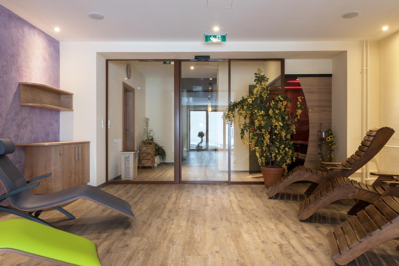 Hotel Waldcafe ゼルデン エクステリア 写真