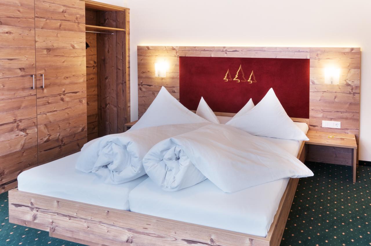 Hotel Waldcafe ゼルデン エクステリア 写真